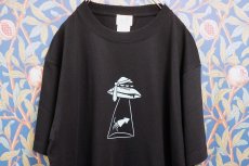 画像1: BOOZE KIZM 蓄光TEE(キズム)イカは裏切らない (1)